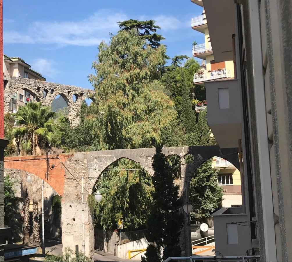 Arche Bed and Breakfast Σαλέρνο Εξωτερικό φωτογραφία