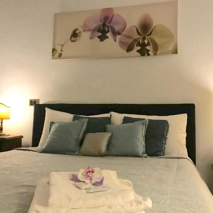 Arche Bed and Breakfast Σαλέρνο Εξωτερικό φωτογραφία
